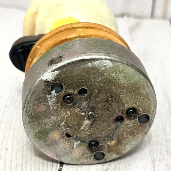 Vintage Egg Man/Smiling Egg Mechanical Kitchen Timer 1970's ***missing base - Picture 4 of 7